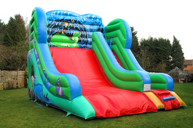 Dragon Slide, Serial Number_, 9.8m x 6.55m x 6.25m, Inflatable & Bouncy ...