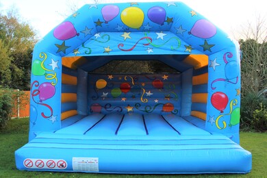 Adult Lets Party, 27'4"(d) x 20'6"(w) x 13'3"(h) - 8.35m(d) x 6.25m(w) x 4m(h), 2399/15